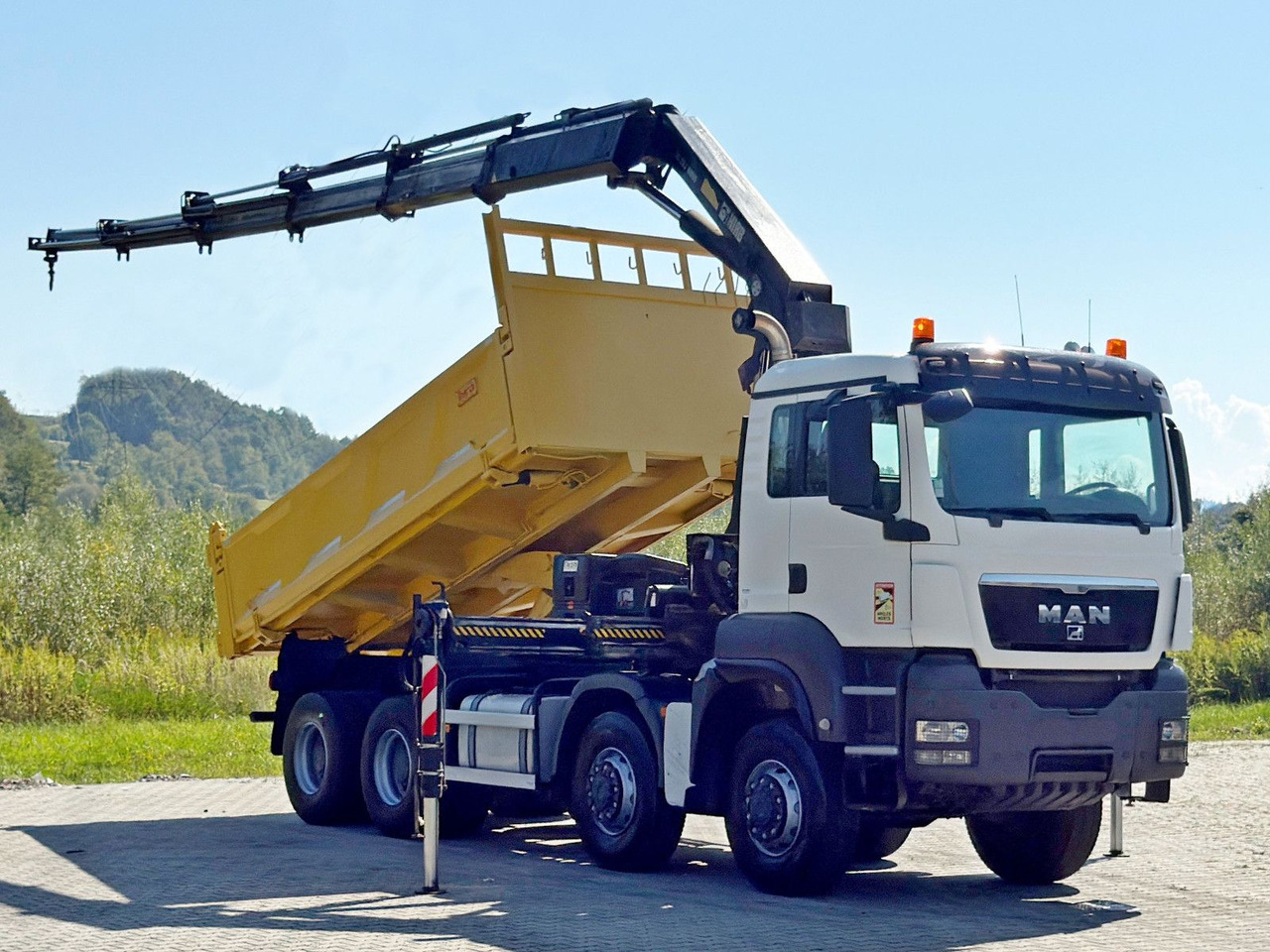 MAN TGS 32.510 * HIAB 288 EP - 5HIDUO/ FUNK * 8x8 - Tovornjak prekucnik, Tovornjak z dvigalom: slika 2 MAN TGS 32.510 * HIAB 288 EP - 5HIDUO/ FUNK * 8x8 - Tovornjak prekucnik, Tovornjak z dvigalom: slika 2