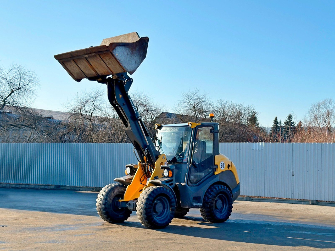 MECALAC AHLMANN AX 1000 * RADLADER * TOP - Kolesni nakladalec: slika 2 MECALAC AHLMANN AX 1000 * RADLADER * TOP - Kolesni nakladalec: slika 2