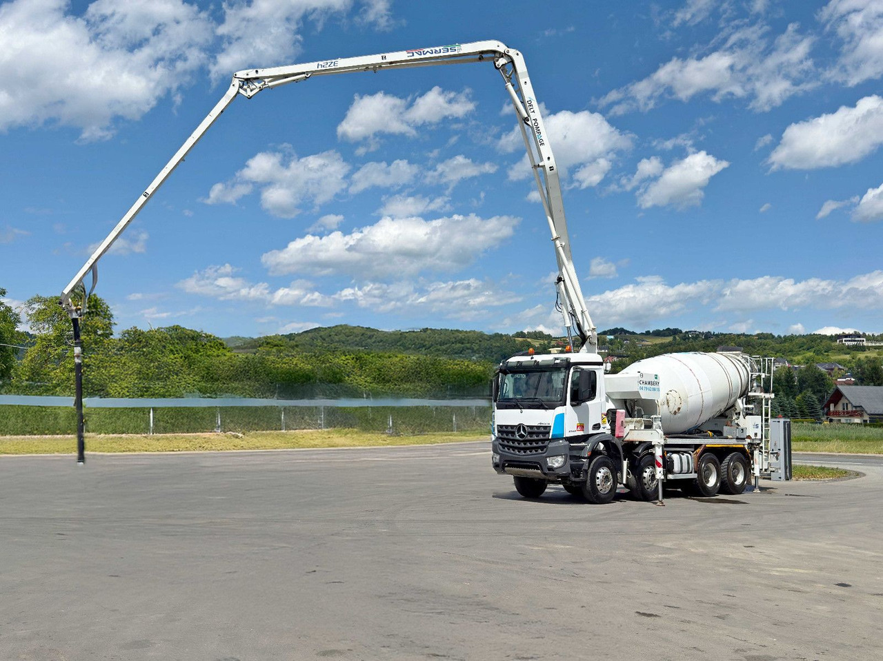 Mercedes-Benz AROCS 3743 * Betonpumpe + FUNK * 8x4 * TOP - Črpalka za beton: slika 4 Mercedes-Benz AROCS 3743 * Betonpumpe + FUNK * 8x4 * TOP - Črpalka za beton: slika 4