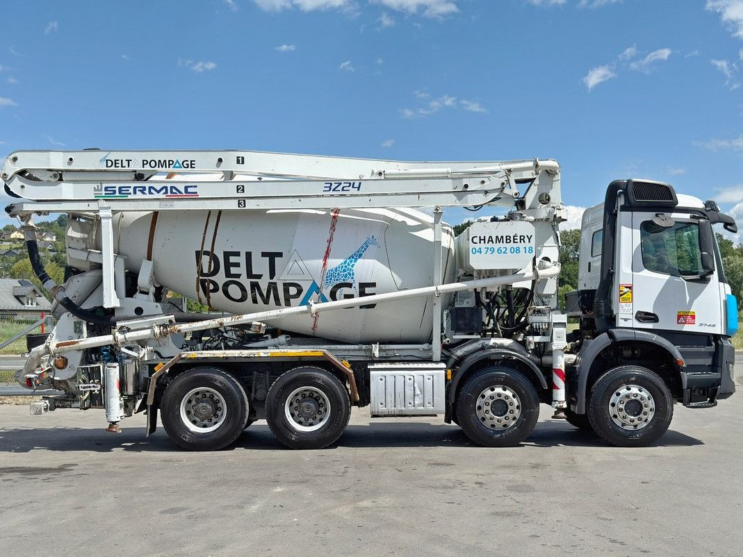 Mercedes-Benz AROCS 3743 * Betonpumpe + FUNK * 8x4 * TOP - Črpalka za beton: slika 5 Mercedes-Benz AROCS 3743 * Betonpumpe + FUNK * 8x4 * TOP - Črpalka za beton: slika 5