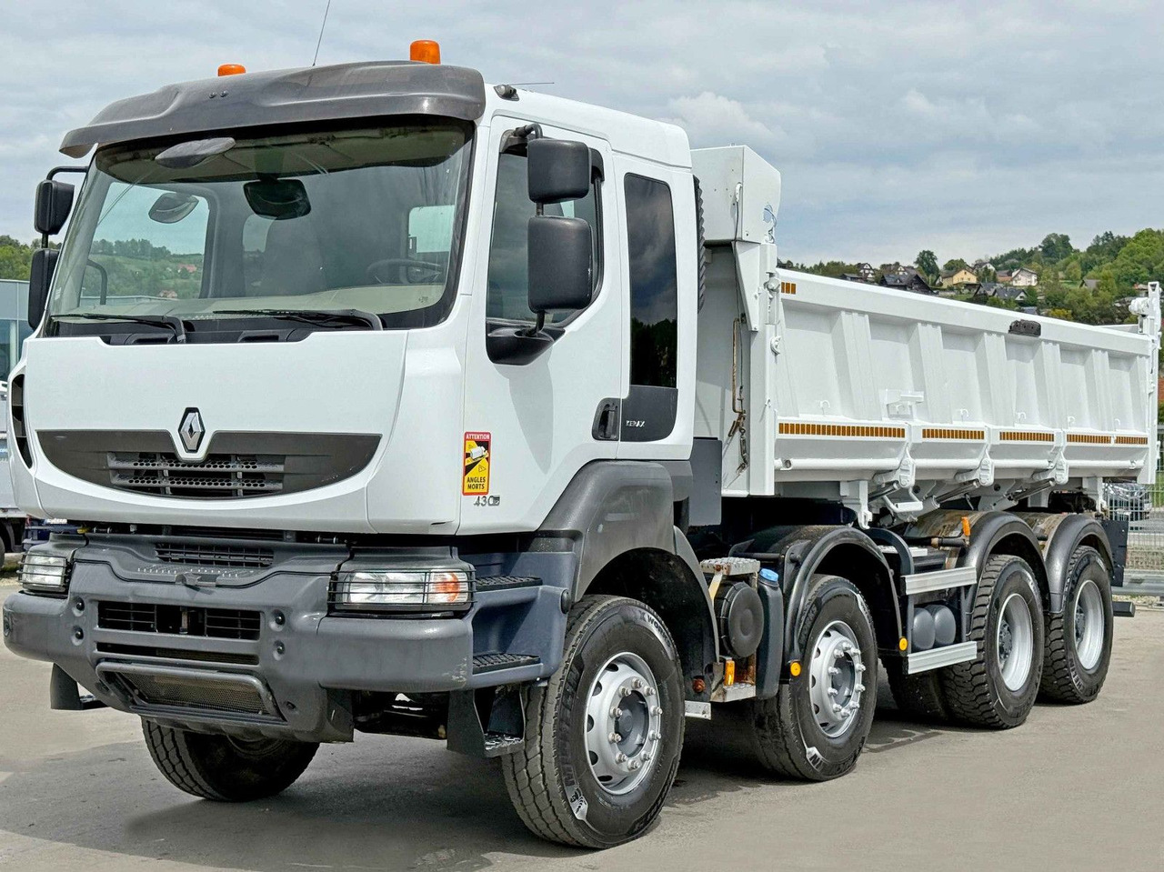 Renault KERAX 430 DXI * KIPPER 6,00 m / 8x4 * TOP - Tovornjak prekucnik, Tovornjak z dvigalom: slika 2 Renault KERAX 430 DXI * KIPPER 6,00 m / 8x4 * TOP - Tovornjak prekucnik, Tovornjak z dvigalom: slika 2