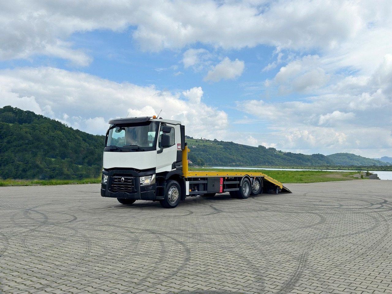 Renault T 430* ABSCHLEPPWAGEN 9,35 m * 6x4 - Vlečno vozilo: slika 1 Renault T 430* ABSCHLEPPWAGEN 9,35 m * 6x4 - Vlečno vozilo: slika 1