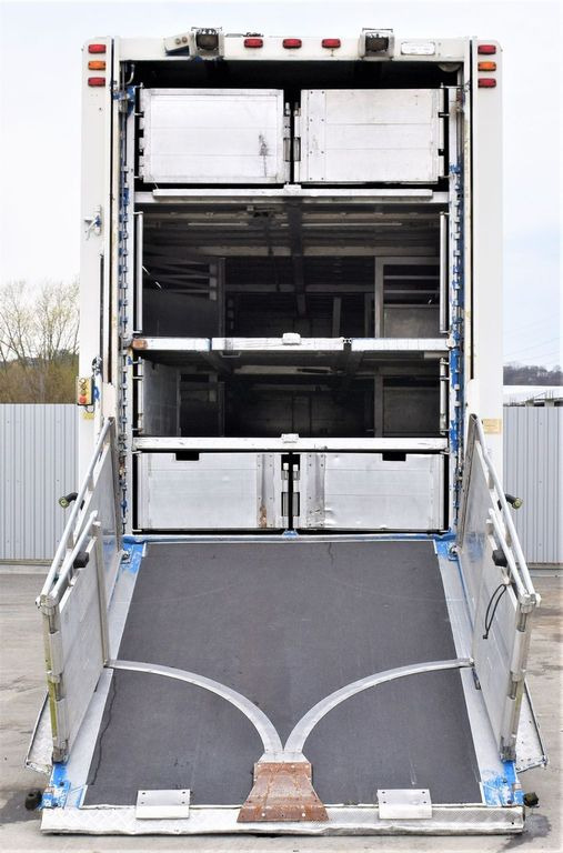 Scania R 500 TIERTRANSPORTWAGEN 7,10m / 4STOCK Scania R 500 TIERTRANSPORTWAGEN 7,10m / 4STOCK - Tovornjak za prevoz živine: slika 4 Scania R 500 TIERTRANSPORTWAGEN 7,10m / 4STOCK Scania R 500 TIERTRANSPORTWAGEN 7,10m / 4STOCK - Tovornjak za prevoz živine: slika 4