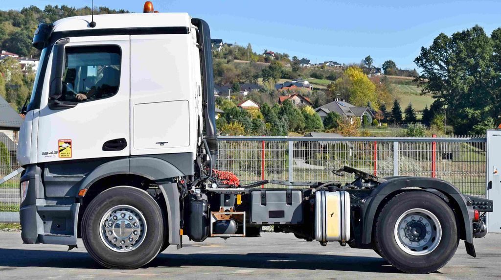 Mercedes-Benz ACTROS 1843 * Sattelzugmaschine * TOPZUSTAND - Vlačilec: slika 3 Mercedes-Benz ACTROS 1843 * Sattelzugmaschine * TOPZUSTAND - Vlačilec: slika 3