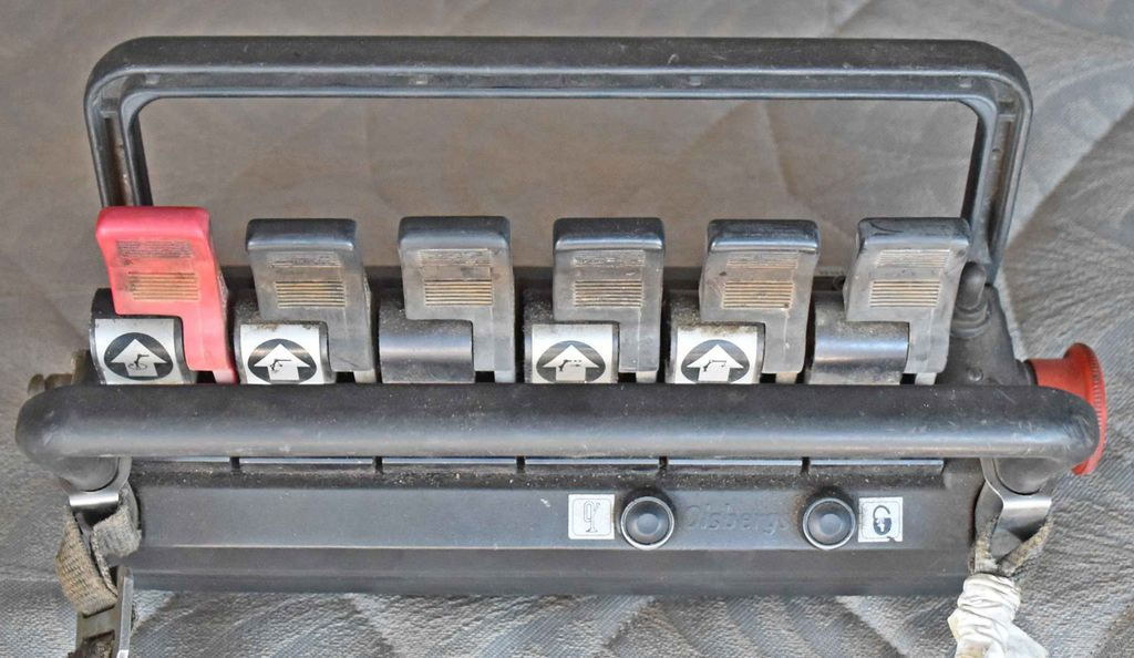 Mercedes-Benz ACTROS 1844 * Sattelzugmaschine *HIAB 330-5/FUNK  lizing Mercedes-Benz ACTROS 1844 * Sattelzugmaschine *HIAB 330-5/FUNK: slika 13