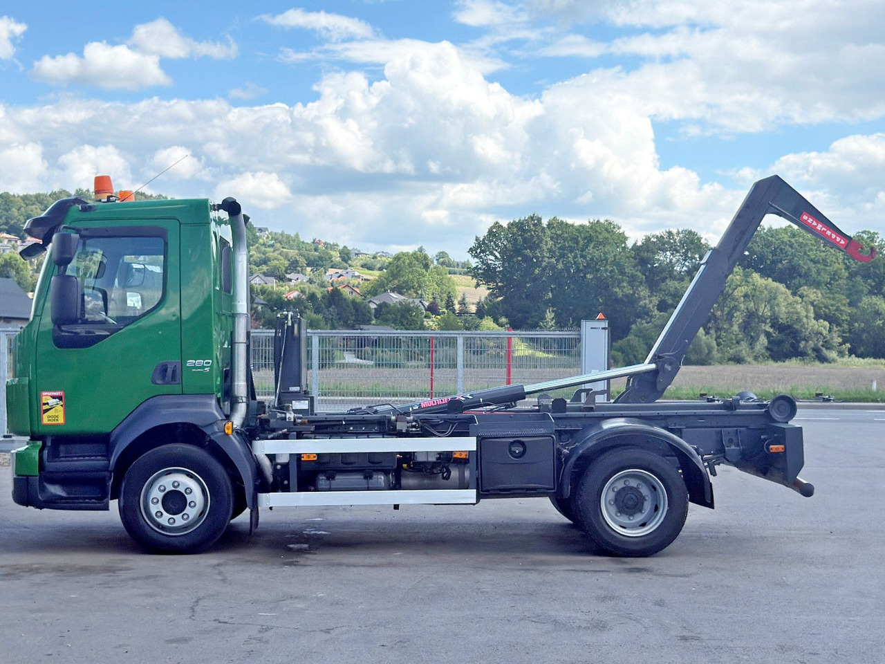 Volvo FL 280 * Abrollkipper * TOPZUSTAND - Kotalni prekucni tovornjak: slika 5 Volvo FL 280 * Abrollkipper * TOPZUSTAND - Kotalni prekucni tovornjak: slika 5