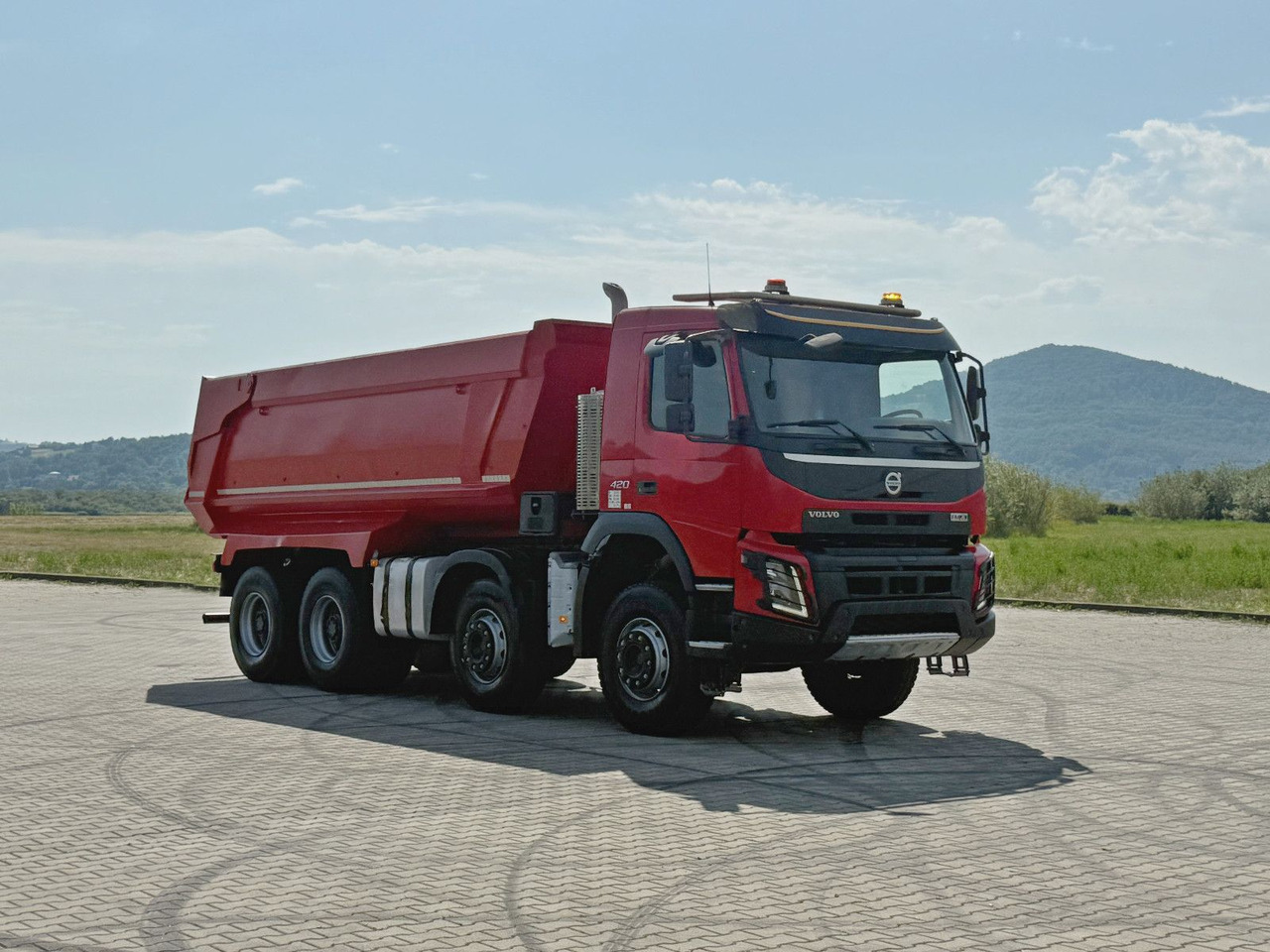 Volvo FMX 420 Kipper * TOPZUSTAND / 8x4 ! - Tovornjak prekucnik: slika 2 Volvo FMX 420 Kipper * TOPZUSTAND / 8x4 ! - Tovornjak prekucnik: slika 2