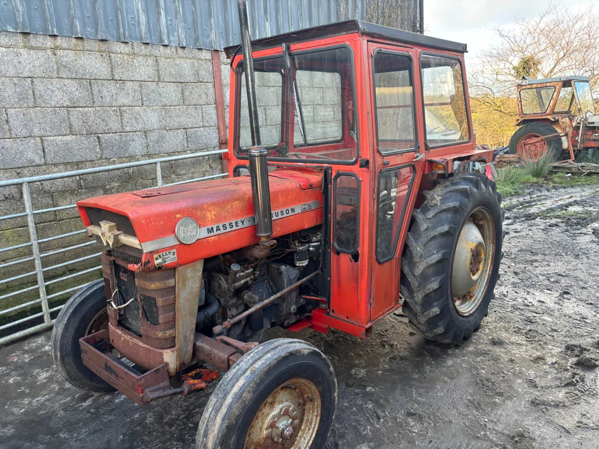 Massey Ferguson 135 - Traktor: slika 1 Massey Ferguson 135 - Traktor: slika 1