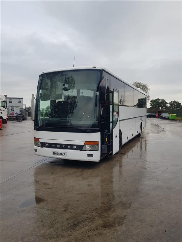 Potovalni avtobus 2004 Setra 315 GT 49 Seat coach, MOT November, 6 cylinder, 6 speed manual, excellent runner.: slika 10 Potovalni avtobus 2004 Setra 315 GT 49 Seat coach, MOT November, 6 cylinder, 6 speed manual, excellent runner.: slika 10