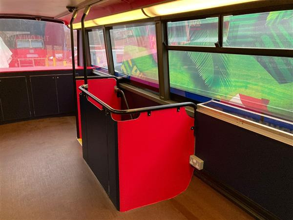 Dvonadstropni avtobus Fabulous facilities buses, take a look.: slika 6