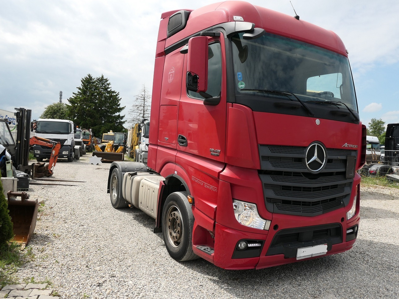 Mercedes Benz Actros 1845 - Vlačilec: slika 4 Mercedes Benz Actros 1845 - Vlačilec: slika 4