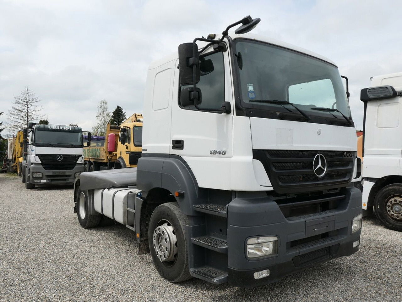 Mercedes-Benz Axor 1840 - Vlačilec: slika 2 Mercedes-Benz Axor 1840 - Vlačilec: slika 2