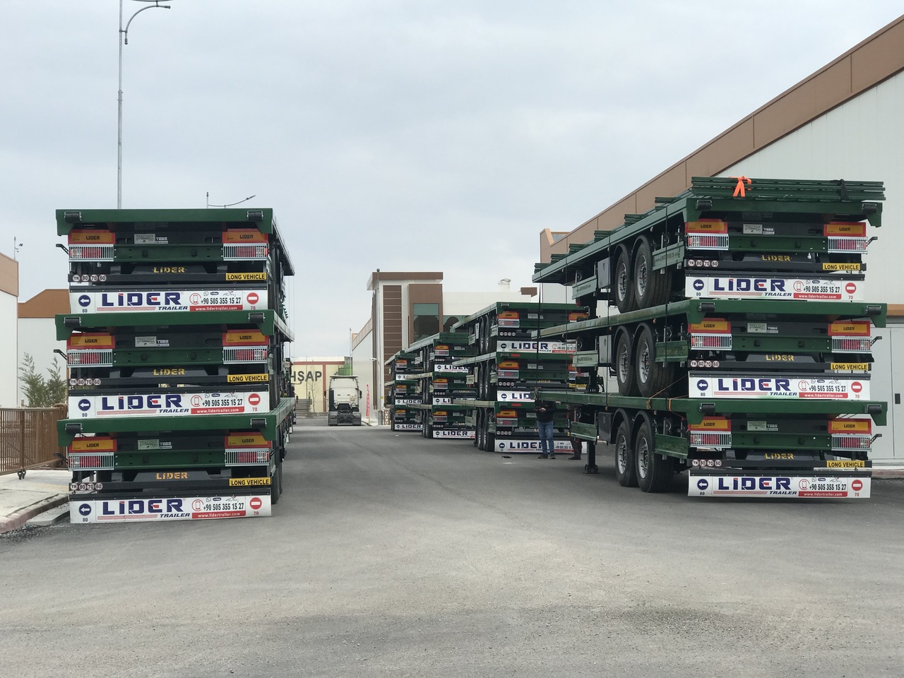 Nov Kontejnerska polprikolica/ Polprikolica z zamenljivim tovoriščem LIDER 2025 MODEL NEW DIRECTLY FROM MANUFACTURER FACTORY AVAILABLE READ: slika 8