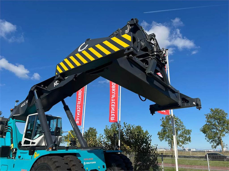 KONECRANES LIFTACE 4532 TCE5 - Dosežni viličar: slika 3 KONECRANES LIFTACE 4532 TCE5 - Dosežni viličar: slika 3