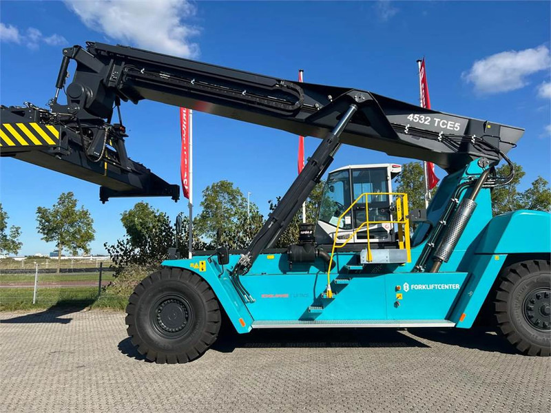 KONECRANES LIFTACE 4532 TCE5 - Dosežni viličar: slika 2 KONECRANES LIFTACE 4532 TCE5 - Dosežni viličar: slika 2