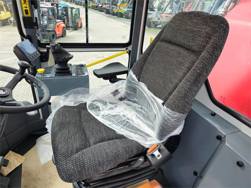 Dosežni viličar Kalmar DRU450-62S5: slika 9 Dosežni viličar Kalmar DRU450-62S5: slika 9