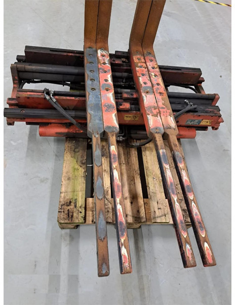 Kaup 2T429 Double Pallet Handler - Priključek za Oprema za rokovanje z materiali: slika 3 Kaup 2T429 Double Pallet Handler - Priključek za Oprema za rokovanje z materiali: slika 3