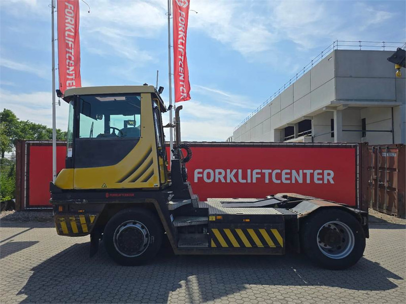 Terberg RT223 4x4 - Terminalski traktor: slika 4 Terberg RT223 4x4 - Terminalski traktor: slika 4