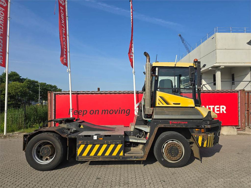 Terberg RT223 4x4 - Terminalski traktor: slika 3 Terberg RT223 4x4 - Terminalski traktor: slika 3