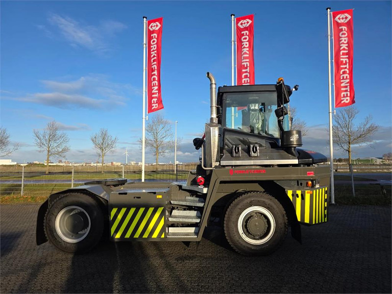 Terberg RT403 4x4 - Terminalski traktor: slika 3 Terberg RT403 4x4 - Terminalski traktor: slika 3
