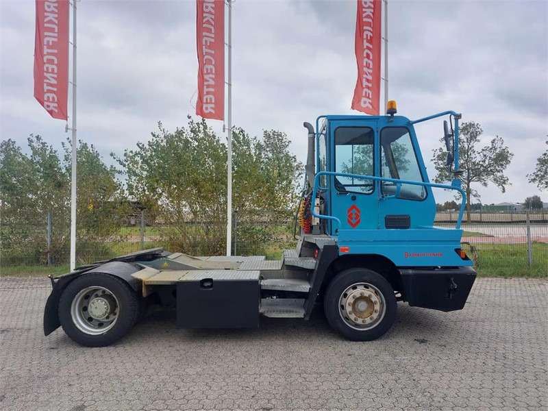 Terberg YT182 - Terminalski traktor: slika 3 Terberg YT182 - Terminalski traktor: slika 3