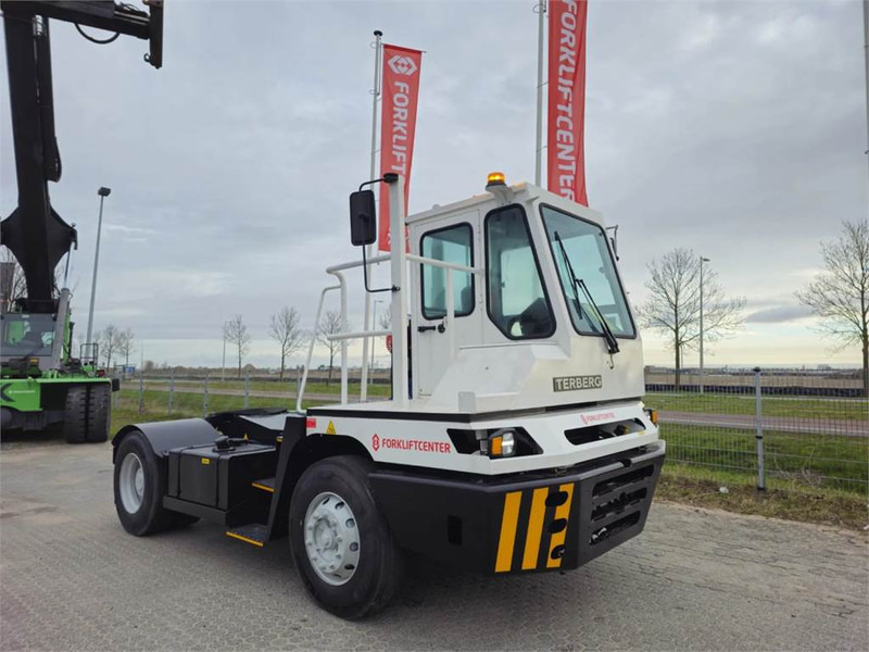 Terberg YT220 - Terminalski traktor: slika 1 Terberg YT220 - Terminalski traktor: slika 1