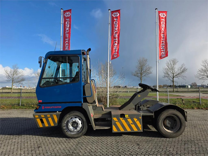 Terberg YT222 - Terminalski traktor: slika 4 Terberg YT222 - Terminalski traktor: slika 4