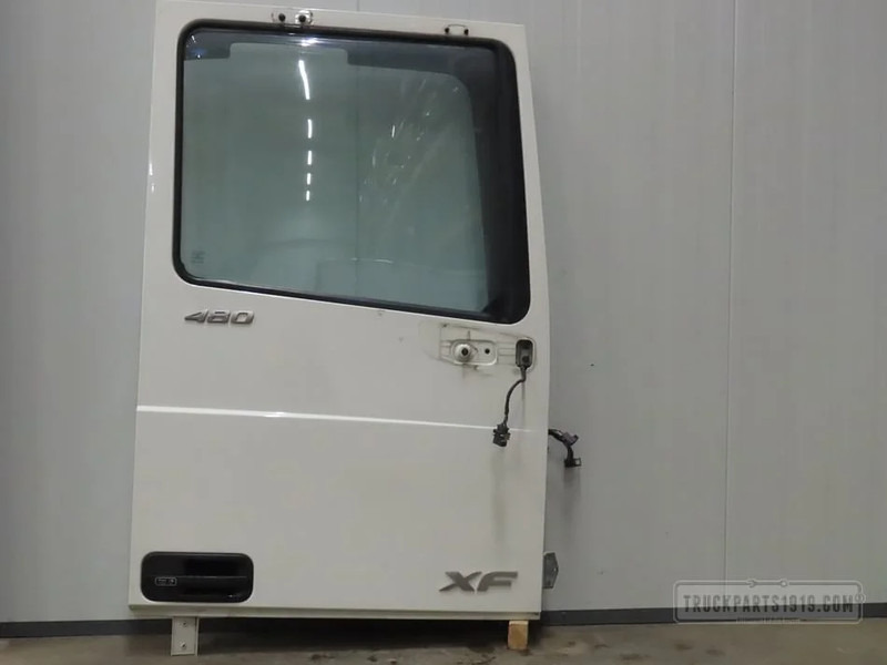 DAF Body & Chassis Parts Portier Re. DAF XF 106 - Vrata in deli za Tovornjak: slika 1 DAF Body & Chassis Parts Portier Re. DAF XF 106 - Vrata in deli za Tovornjak: slika 1