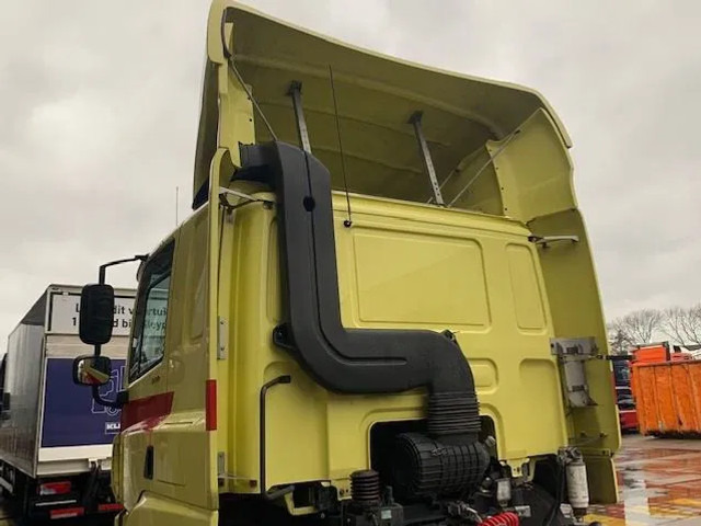 DAF CF Sleeper Cab L2 H1 Euro6 - Kabina in notranjost za Tovornjak: slika 2 DAF CF Sleeper Cab L2 H1 Euro6 - Kabina in notranjost za Tovornjak: slika 2