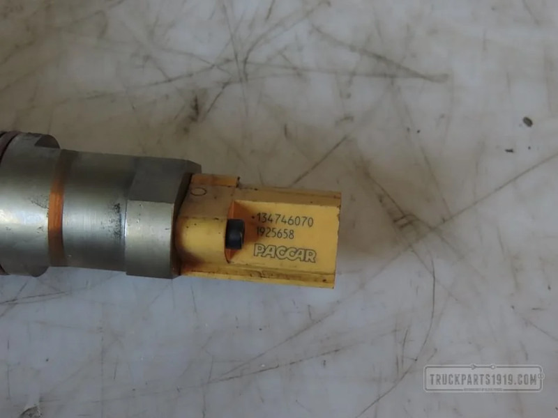 DAF Fuel System Injector - Injektor za Tovornjak: slika 2 DAF Fuel System Injector - Injektor za Tovornjak: slika 2