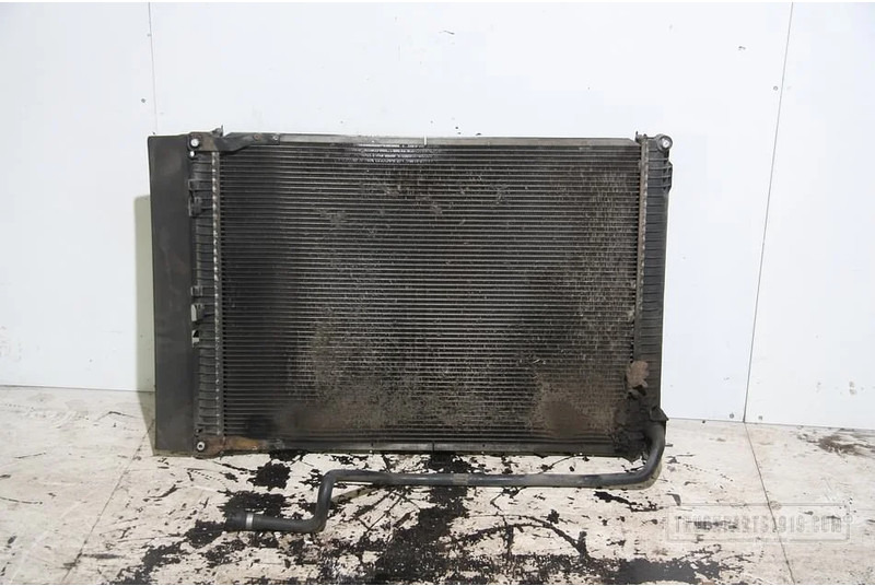 MAN TGL Cooling System Radiateur - Hladilnik motorja za Tovornjak: slika 2 MAN TGL Cooling System Radiateur - Hladilnik motorja za Tovornjak: slika 2