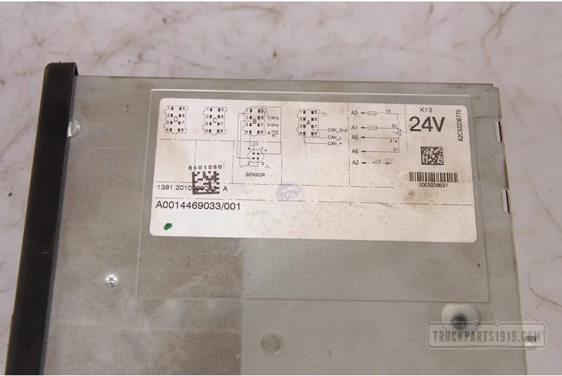 Mercedes-Benz Electrical System Tachograaf R2.0 MP4 - Tahograf za Tovornjak: slika 2 Mercedes-Benz Electrical System Tachograaf R2.0 MP4 - Tahograf za Tovornjak: slika 2