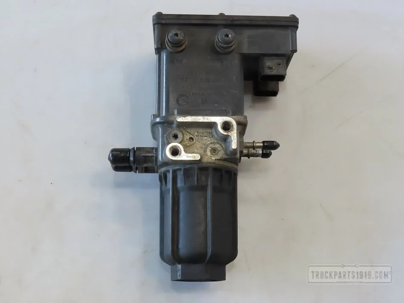 Mercedes-Benz Exhaust System AdBlue pomp MB MP4 - Izpušni sistem za Tovornjak: slika 1 Mercedes-Benz Exhaust System AdBlue pomp MB MP4 - Izpušni sistem za Tovornjak: slika 1