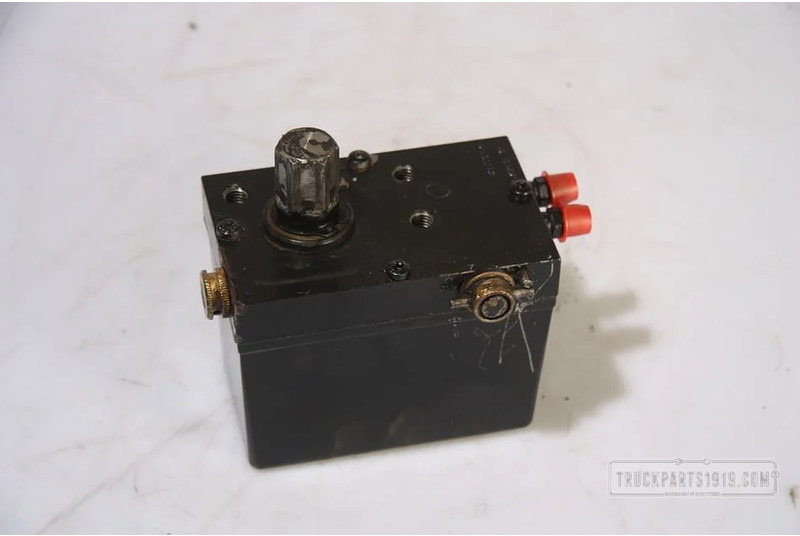 Renault Hydraulic System Kantelpomp Renault - Hidravlika za Tovornjak: slika 1 Renault Hydraulic System Kantelpomp Renault - Hidravlika za Tovornjak: slika 1