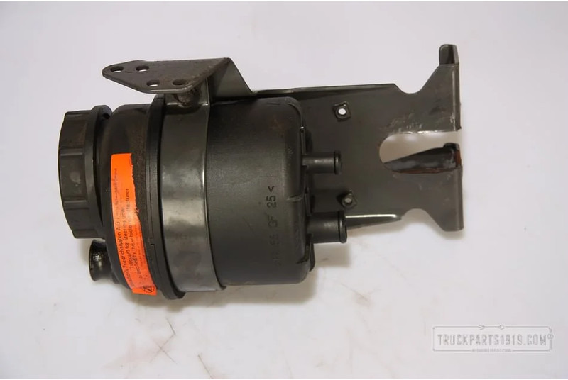 Volvo Axle & Steering Parts Stuurolie resevoir Volvo - Ekspanzijska posoda za Tovornjak: slika 1 Volvo Axle & Steering Parts Stuurolie resevoir Volvo - Ekspanzijska posoda za Tovornjak: slika 1