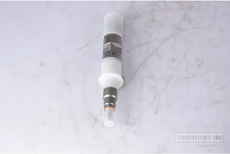 Volvo Fuel System Injector gebruikt/getest - Injektor za Tovornjak: slika 1 Volvo Fuel System Injector gebruikt/getest - Injektor za Tovornjak: slika 1