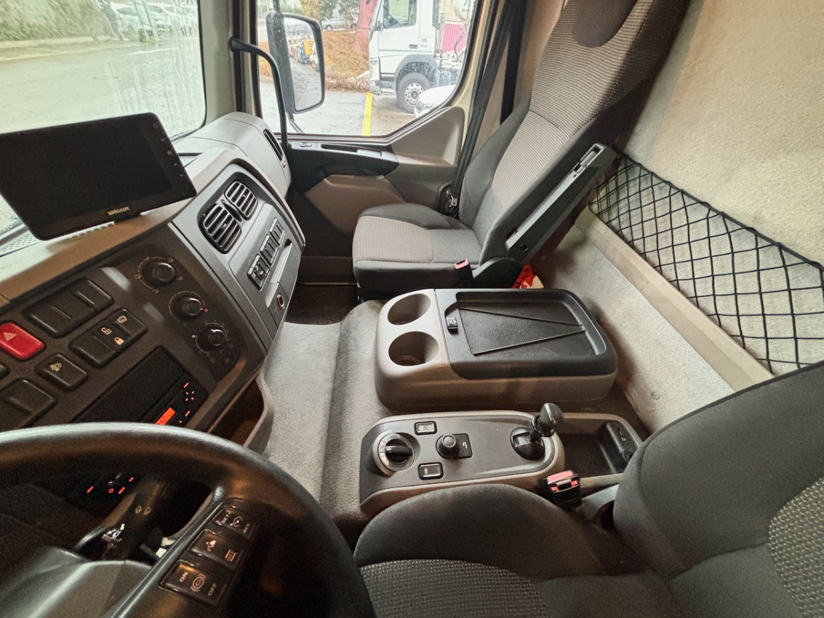 DAF LF 280 - Tovornjak hladilnik: slika 5 DAF LF 280 - Tovornjak hladilnik: slika 5
