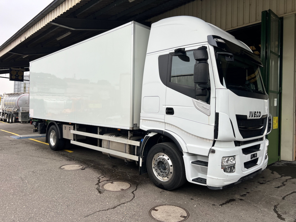 IVECO 190S46 Stralis - Tovornjak zabojnik: slika 1 IVECO 190S46 Stralis - Tovornjak zabojnik: slika 1