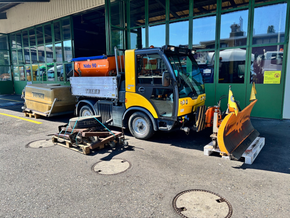 MULTICAR Tremo X56 - Komunalno/ Posebno vozilo: slika 1 MULTICAR Tremo X56 - Komunalno/ Posebno vozilo: slika 1