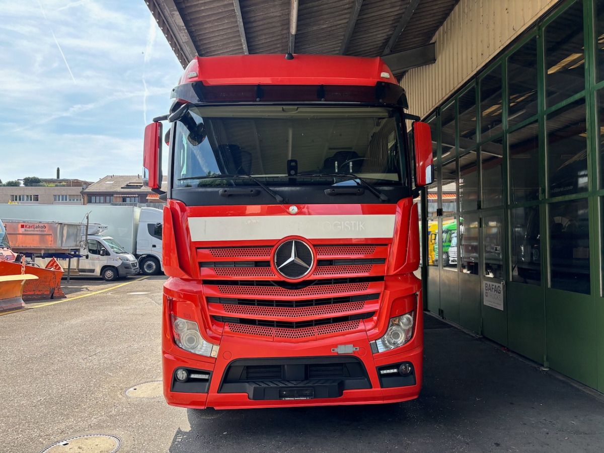 MERCEDES Actros 1848 - Tovornjak zabojnik: slika 3 MERCEDES Actros 1848 - Tovornjak zabojnik: slika 3