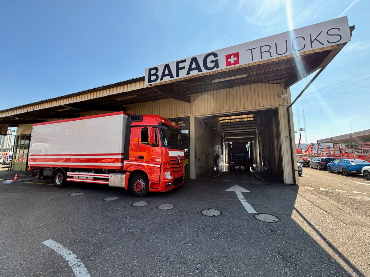 MERCEDES Actros 1848 - Tovornjak zabojnik: slika 2 MERCEDES Actros 1848 - Tovornjak zabojnik: slika 2