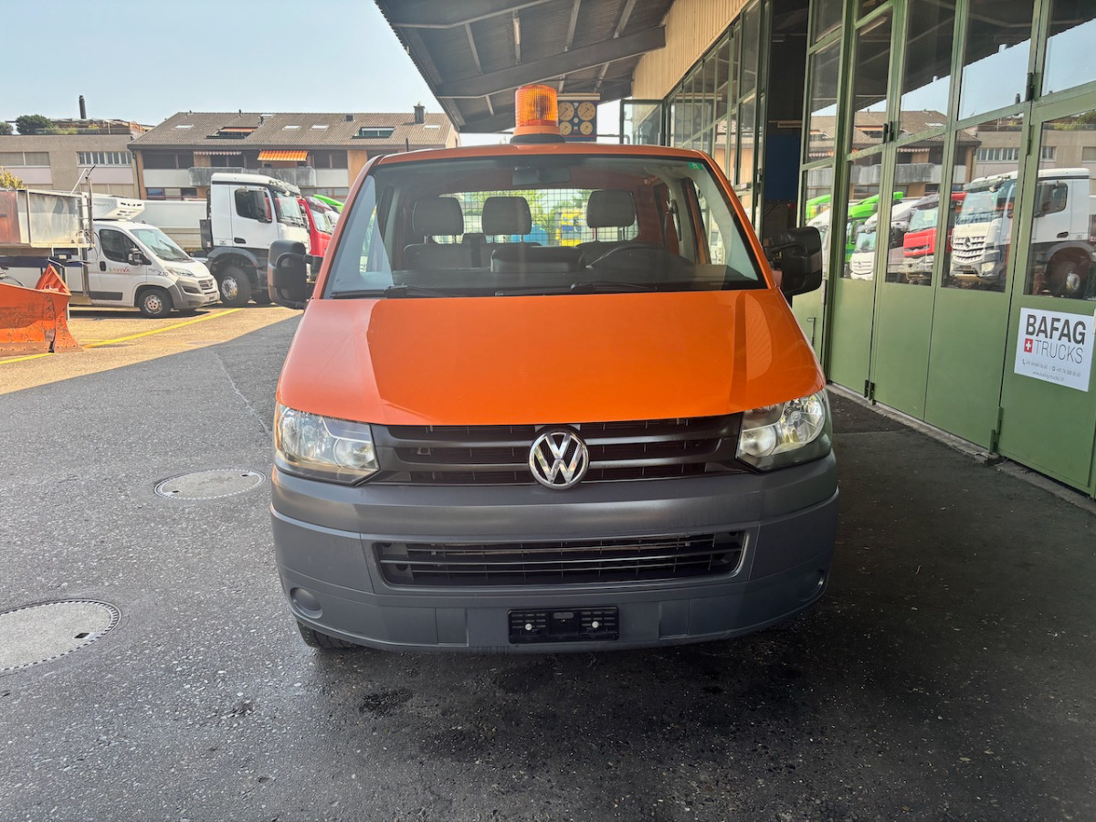 VW T5 Transporter - Dostavno vozilo s kesonom: slika 2 VW T5 Transporter - Dostavno vozilo s kesonom: slika 2