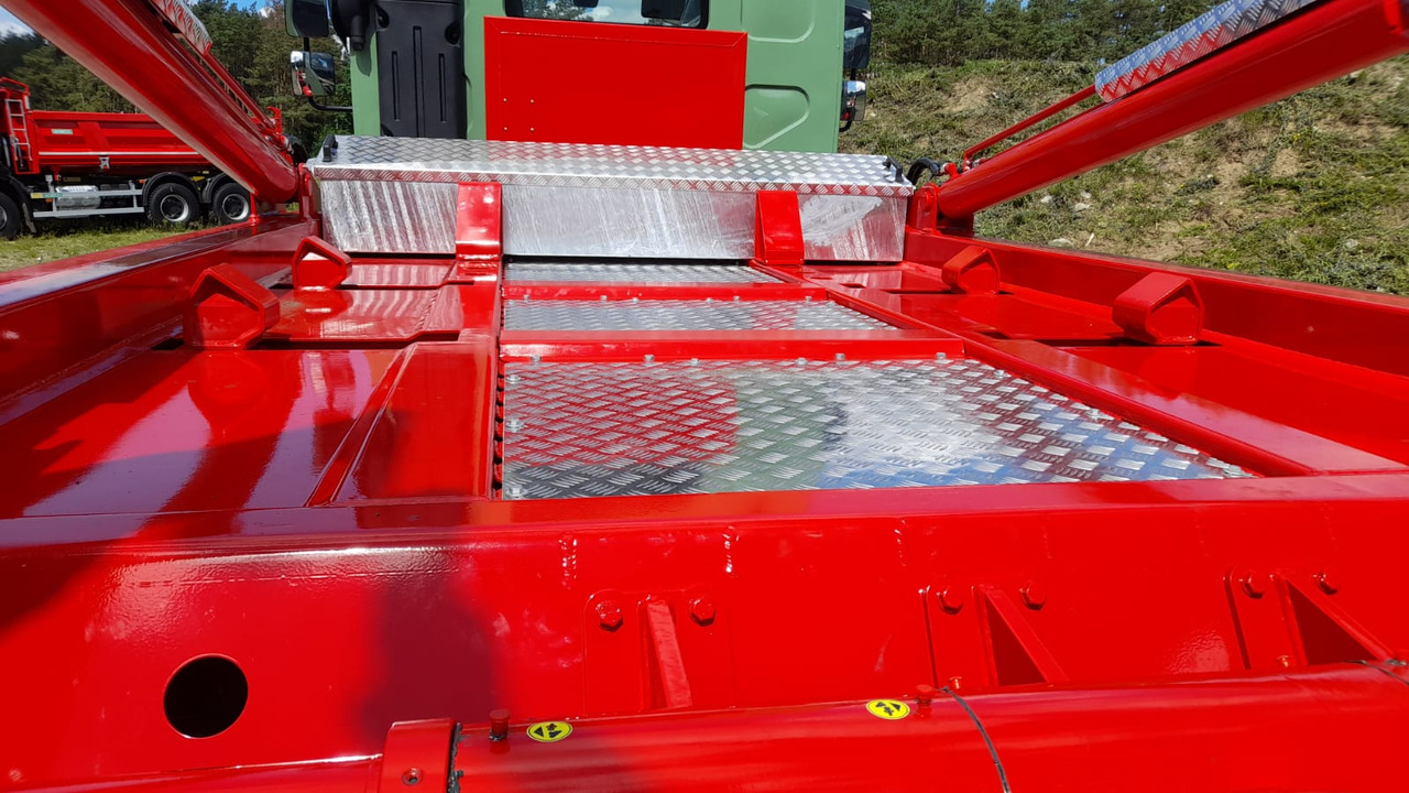 IVECO EUROCARGO ML 180E28/P - Komunalni tovornjak: slika 5 IVECO EUROCARGO ML 180E28/P - Komunalni tovornjak: slika 5