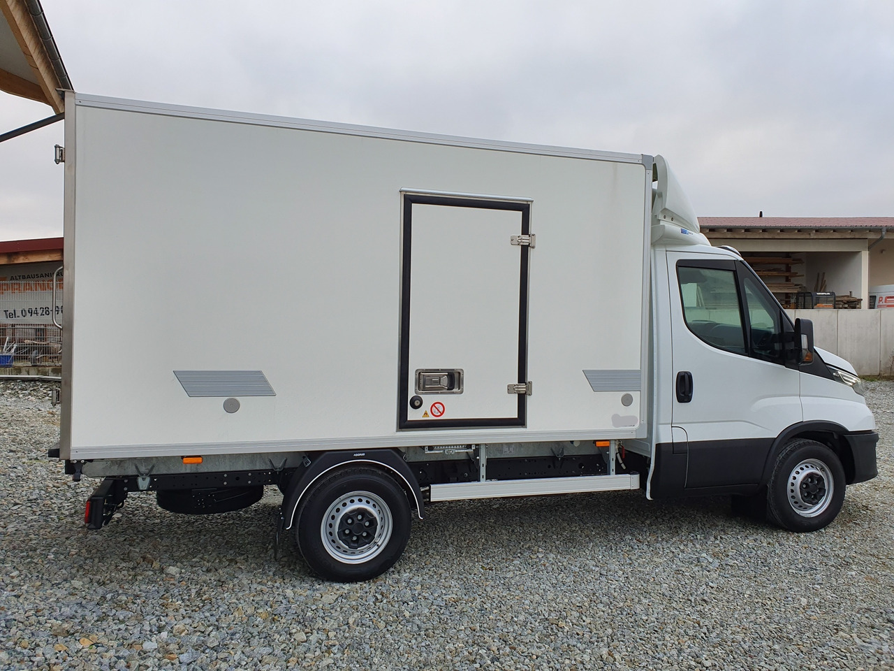 Iveco Daily 180 Tiefkühlkoffer 6PAL - Hladilno vozilo: slika 3 Iveco Daily 180 Tiefkühlkoffer 6PAL - Hladilno vozilo: slika 3