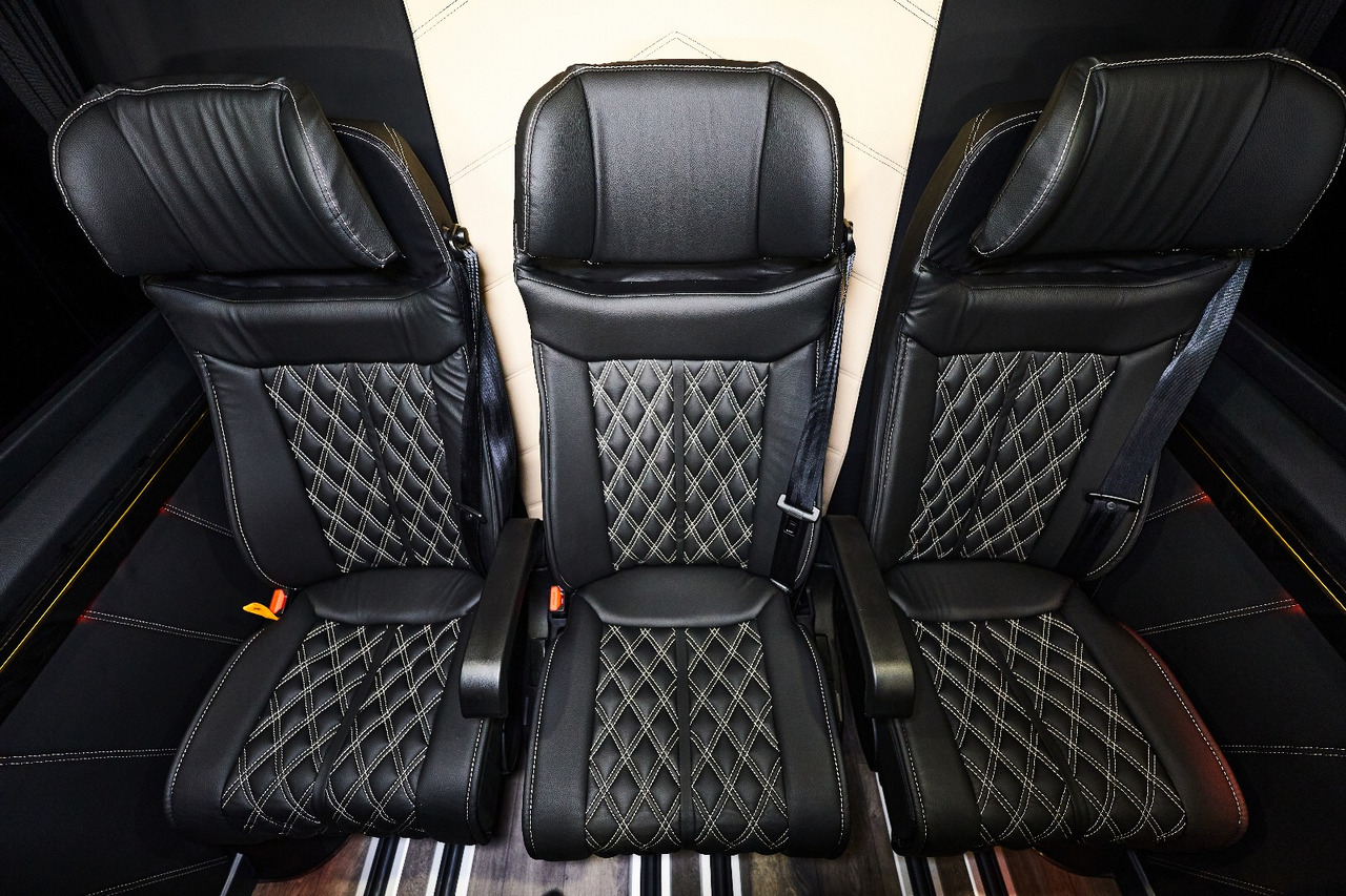 Mercedes Sprinter 319 9 Sitzer L2H1 - Potniški kombi, Dostavno vozilo z dvojno kabino: slika 4 Mercedes Sprinter 319 9 Sitzer L2H1 - Potniški kombi, Dostavno vozilo z dvojno kabino: slika 4