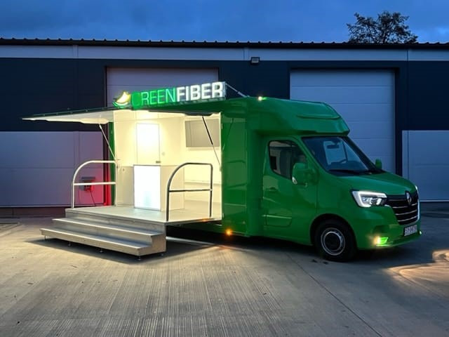 Renault Master 165 Messefahrzeug - Tovornjak s hrano: slika 2 Renault Master 165 Messefahrzeug - Tovornjak s hrano: slika 2