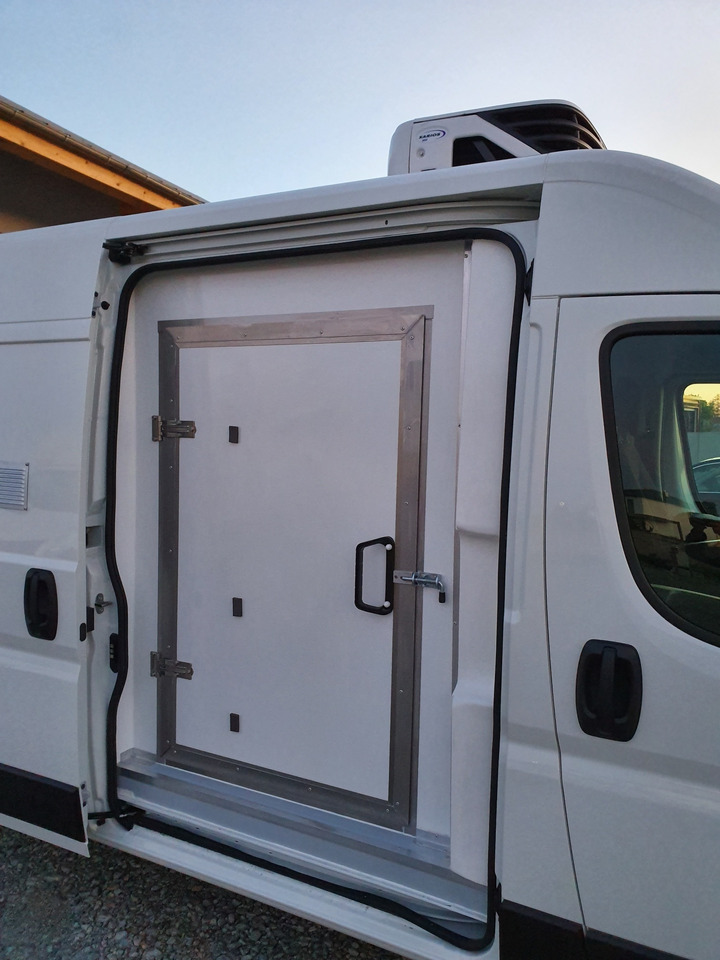 Renault Master L3H2 Tiefkühlkasten -18°C - Hladilno vozilo: slika 2 Renault Master L3H2 Tiefkühlkasten -18°C - Hladilno vozilo: slika 2