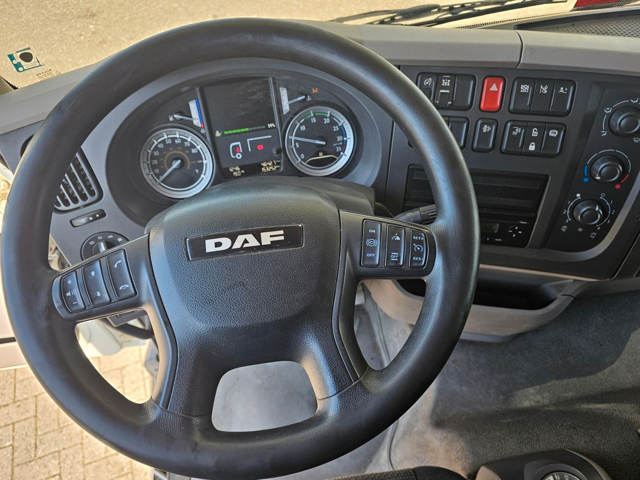 DAF LF 220 Euro Absetzkipper - Tovornjak prekucnik: slika 5 DAF LF 220 Euro Absetzkipper - Tovornjak prekucnik: slika 5