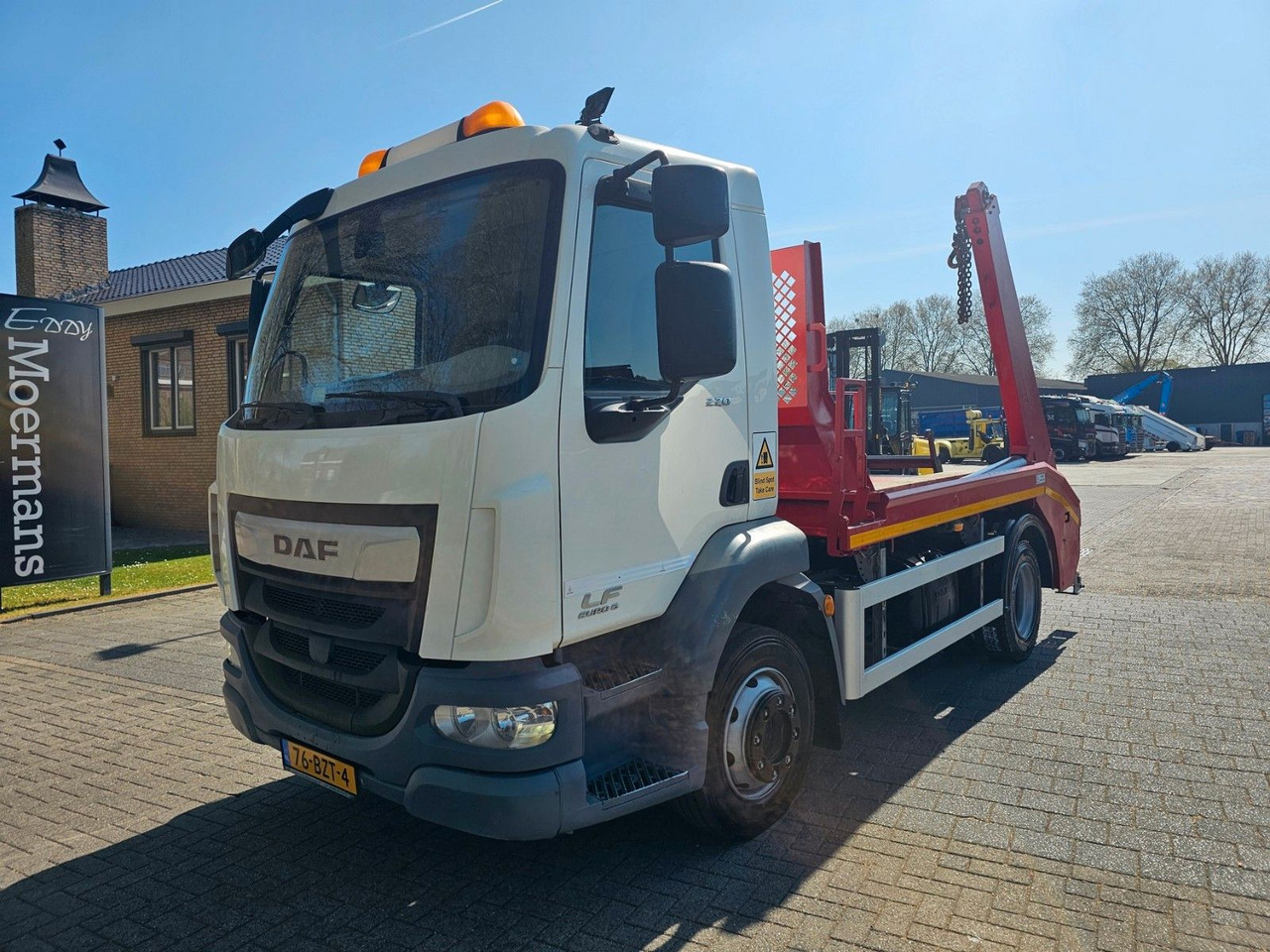 DAF LF 220 Euro Absetzkipper - Tovornjak prekucnik: slika 3 DAF LF 220 Euro Absetzkipper - Tovornjak prekucnik: slika 3