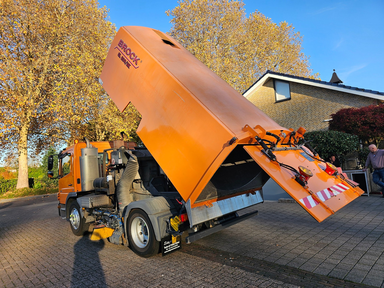 Mercedes Benz Atergo 1518 - Vozilo za pometanje: slika 2 Mercedes Benz Atergo 1518 - Vozilo za pometanje: slika 2